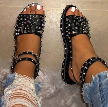 Rivet Sandals Women Fashion Hot Selling Wild Roman Casual Sandals Women