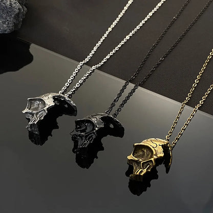 Vintage Fashion Half Face Skull Necklace for Men Gothic Punk Men Skeleton Pendant Fashion Personality Halloween Jewelry Gifts