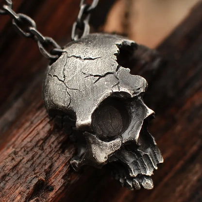 Vintage Fashion Half Face Skull Necklace for Men Gothic Punk Men Skeleton Pendant Fashion Personality Halloween Jewelry Gifts