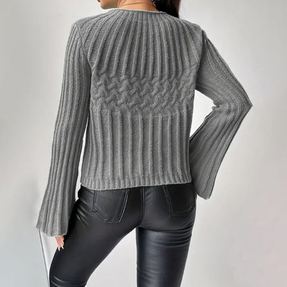 Women's Sweater Fashion Pullover Round-neck Flared Sleeves Top