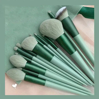 Fluffy Makeup Brush Set - CEW Store